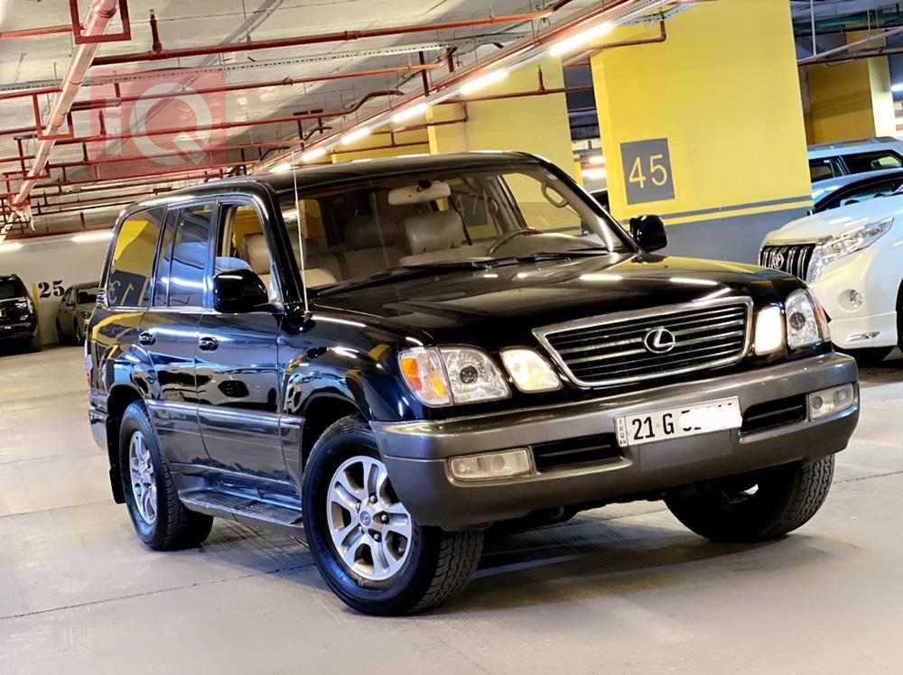Lexus LX